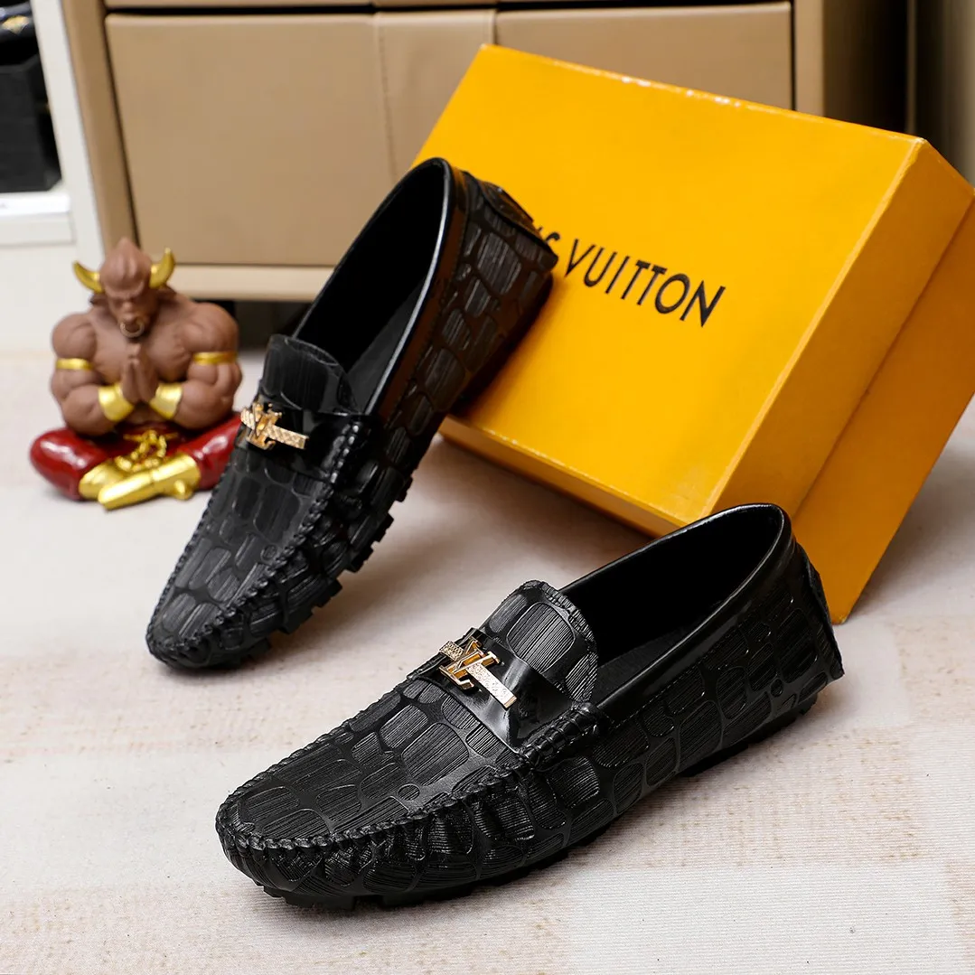 Men's shoes 💰360 💰 LV Louis Vuitton's top-quality Peaches men's shoes 💯Original copy of the official website, the upper is made of imported official website 1:1 material ❌Italian 🇮🇹 cowhide surface, imported pigskin lining. It’s definitely not made with ordinary craftsmanship, it’s the model used by celebrities! The factory’s craftsmanship is designed to create the most perfect shoes for trendy men! Colors available! 38-45 yards